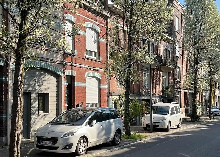 Beautiful With Private Garden In - 100m From Metro Station Appartement