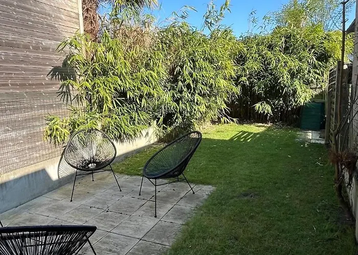 Beautiful With Private Garden In - 100m From Metro Station *